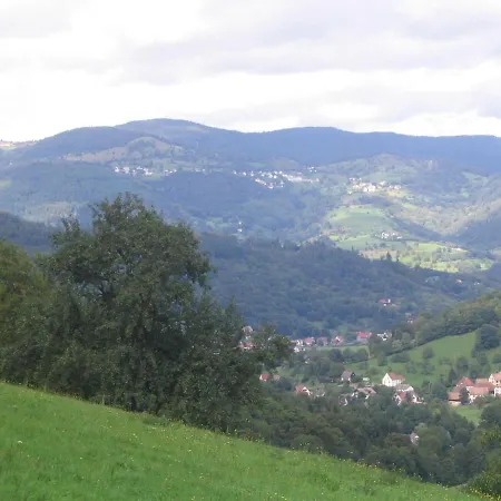 Apartman Au Calme Avec 2 Chambres, Terrasse, Jardin, Bbq Et Parking Inclus A - Fr-1-744-42