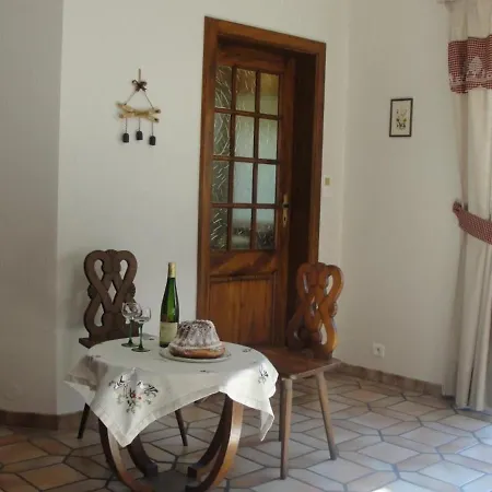 Au Calme Avec 2 Chambres, Terrasse, Jardin, Bbq Et Parking Inclus A - Fr-1-744-42 * Breitenbach-Haut-Rhin