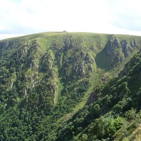 Au Calme Avec 2 Chambres, Terrasse, Jardin, Bbq Et Parking Inclus A - Fr-1-744-42 Apartman