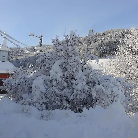 Au Calme Avec 2 Chambres, Terrasse, Jardin, Bbq Et Parking Inclus A - Fr-1-744-42 *